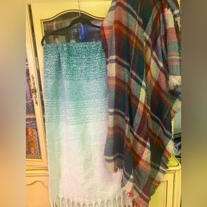 $20 Bundle #38 Huge Shawls